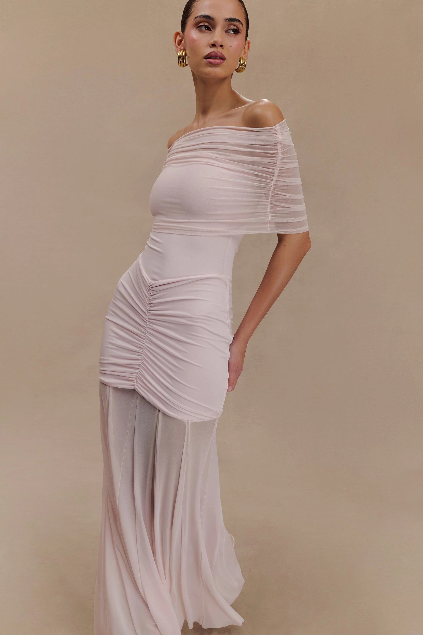 CASPIAN | OFF SHOULDER MAXI DRESS