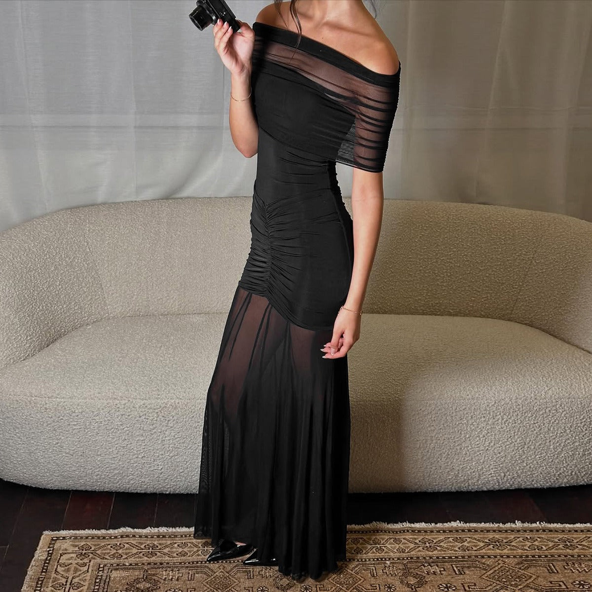 CASPIAN | OFF SHOULDER MAXI DRESS